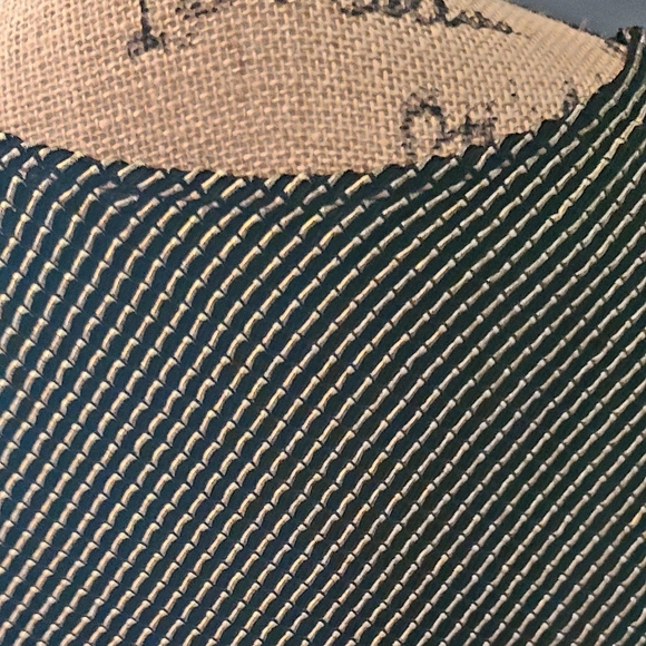 Peter Nygard size XL Sleeveless Tank shirt Black and Gold. material stretches. - Picture 4 of 10